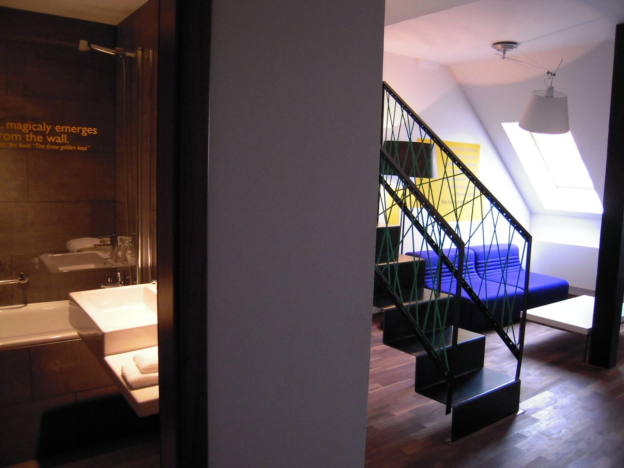 Moods Boutique Hotel Prague Exterior photo