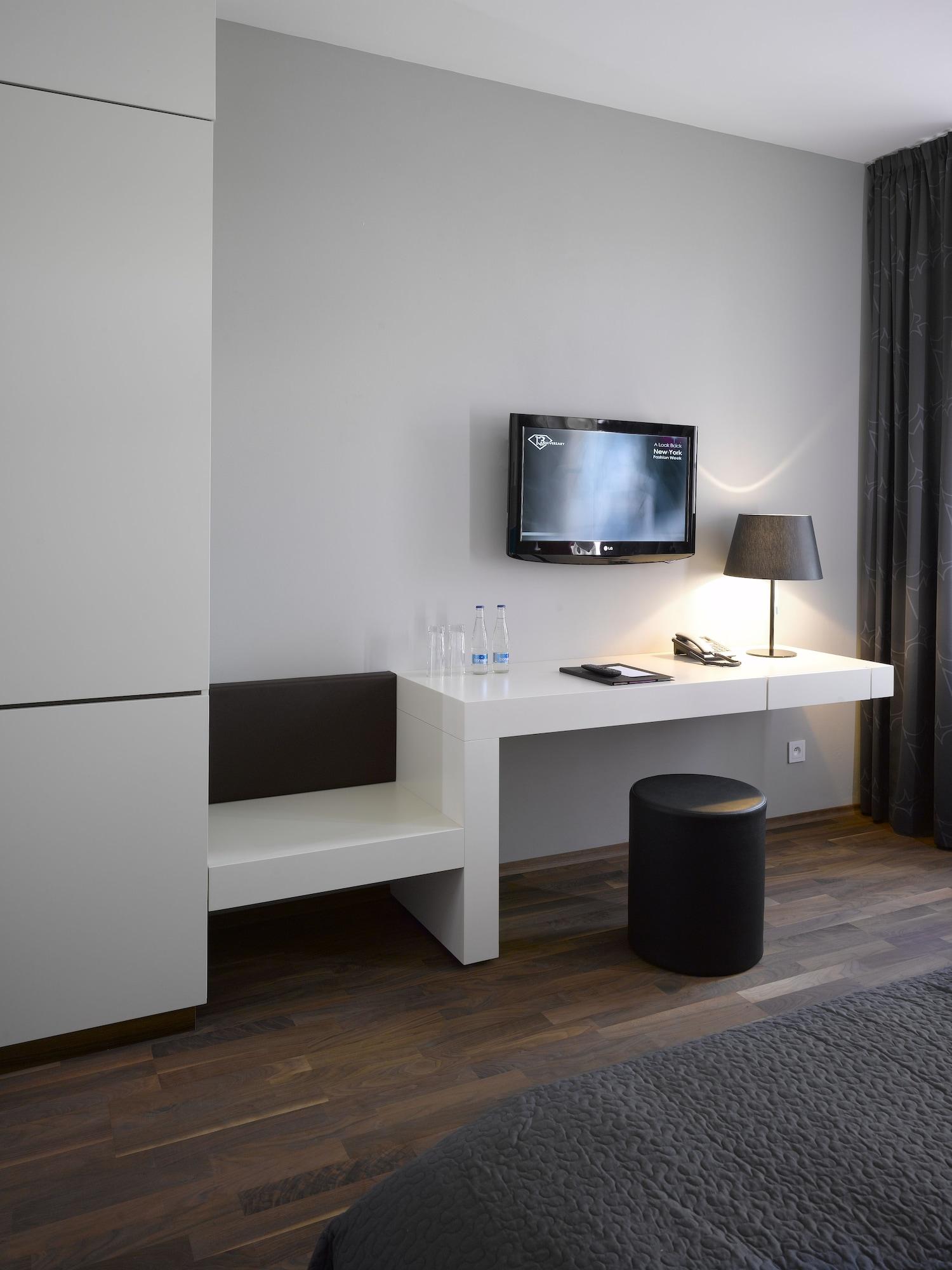 Moods Boutique Hotel Prague Exterior photo
