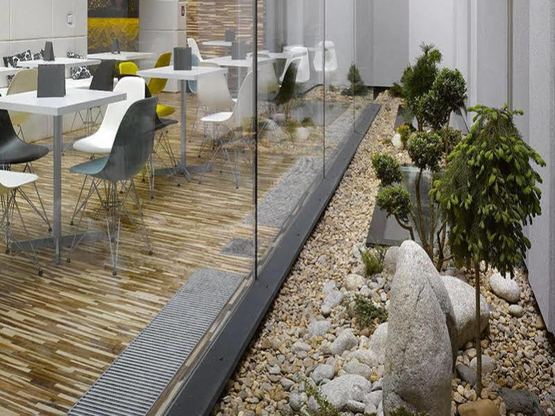 Moods Boutique Hotel Prague Exterior photo